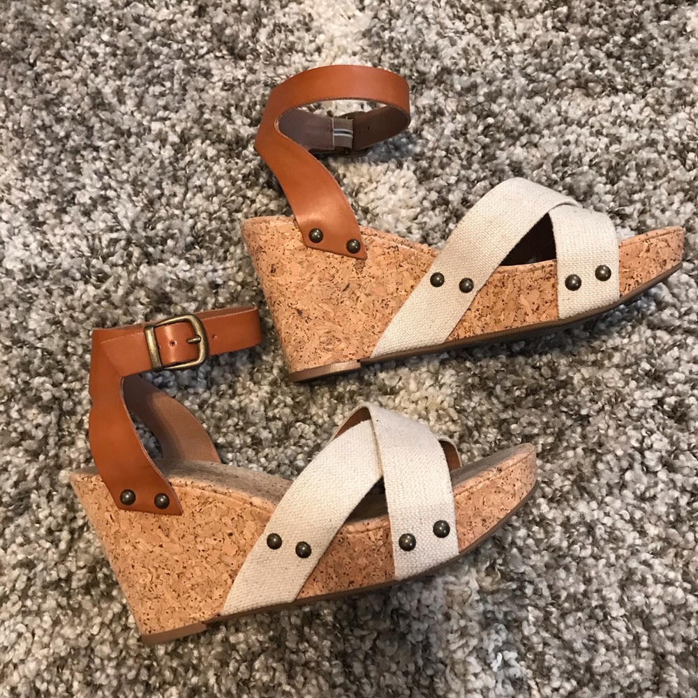 Lucky Brand Tan Cork Wedge - Perfect Condition